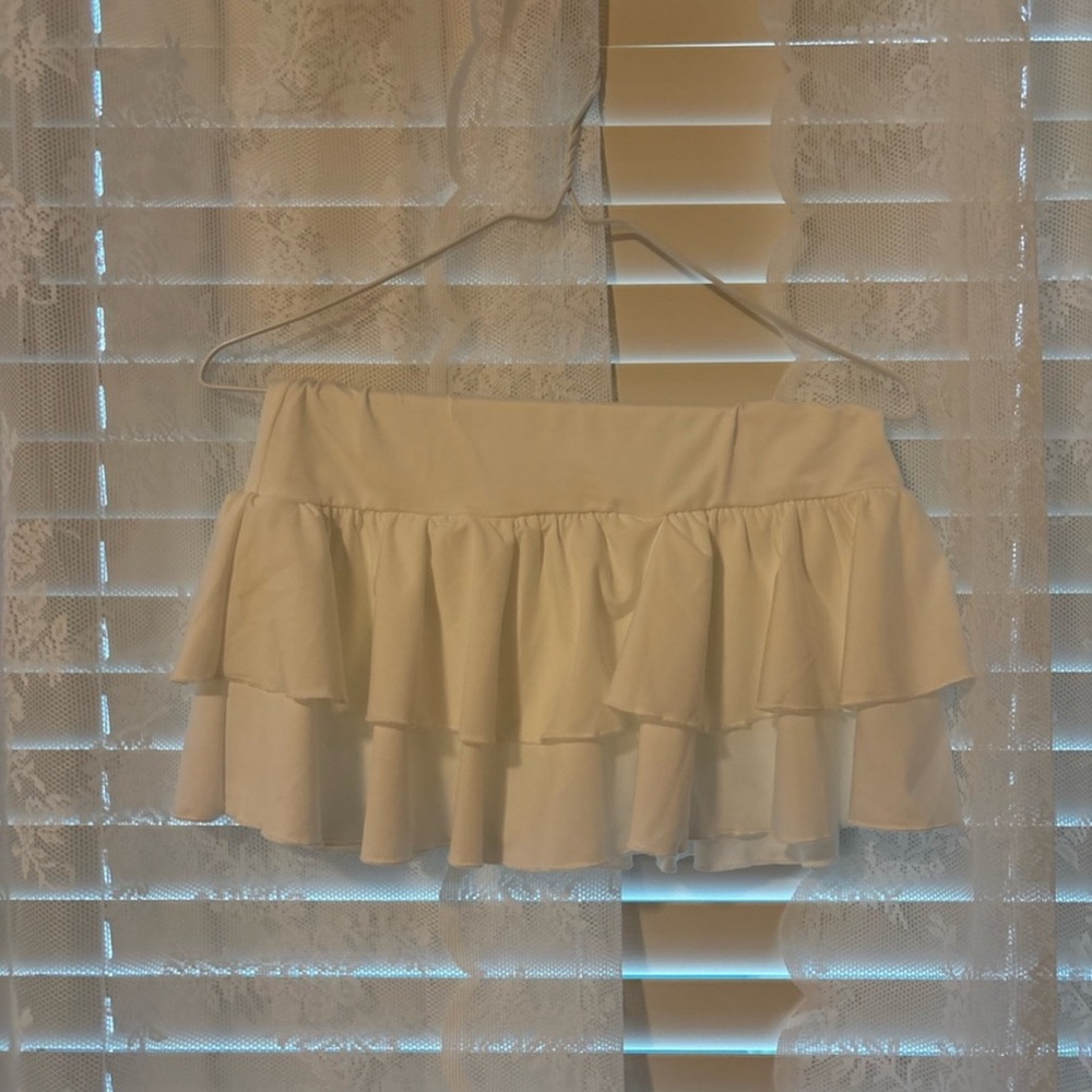 SHEIN white mini skort